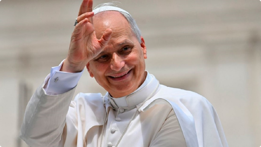 Crece la demanda para acompañar en bus la visita del Papa León XIV